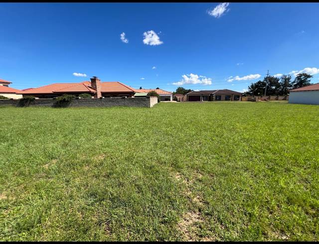 696M² VACANT LAND FOR SALE IN RISIVILLE